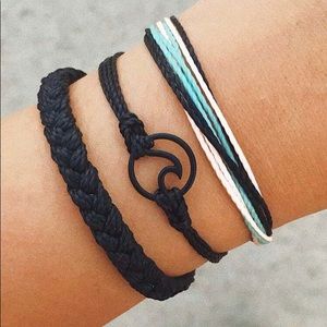 Wave bracelet set
